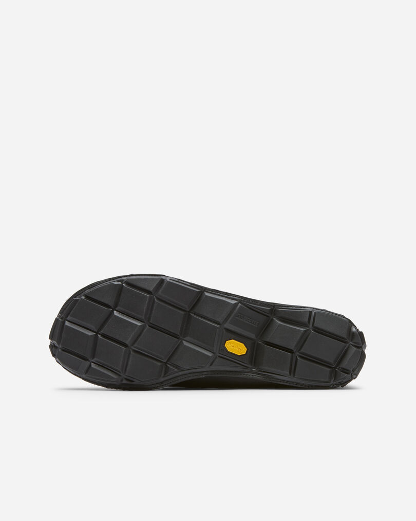 18M1B02_Sole-1.jpg