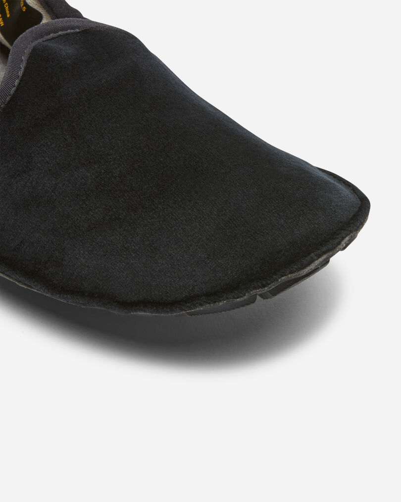 20W2D04_TOE-1.jpg