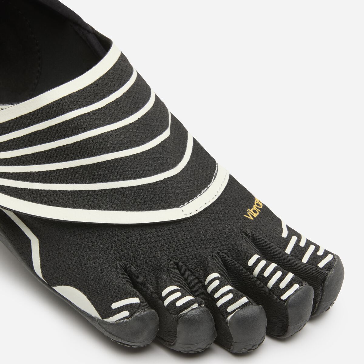 fivefingers_25W8812_Black_Ivory_03-3.jpg